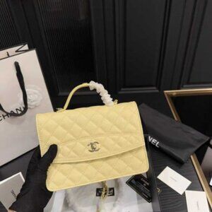 CHANEL Caviar Shoulder Crossbody Handbag